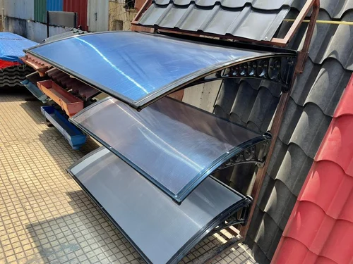 Polycarbonate Window Awning System